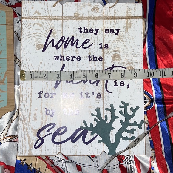 New 3 Piece “Sea” Bathroom Decorative Wall Accents - Picture 4 of 6